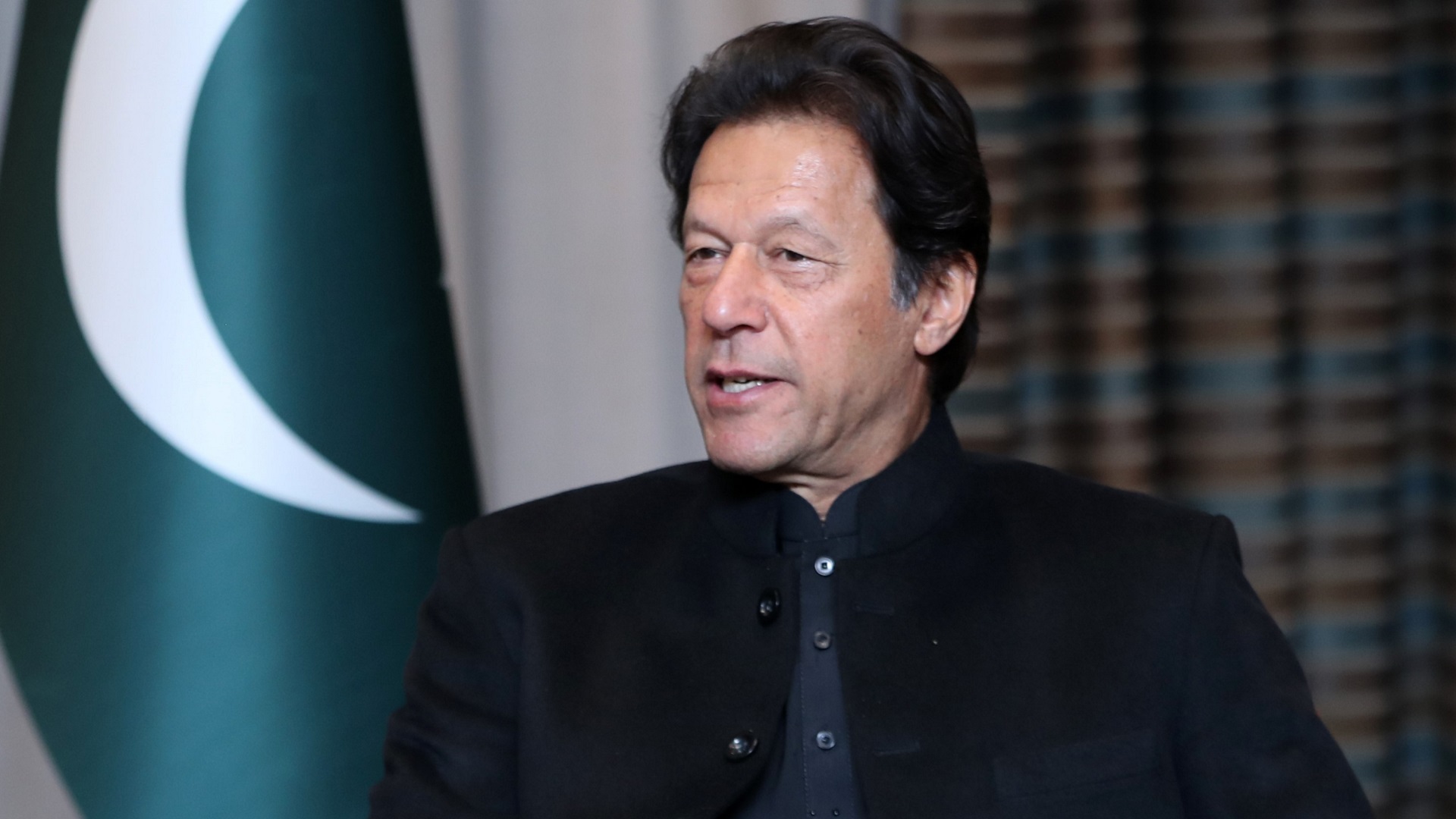 اڈیالہ جیل سے سابق وزیراعظم عمران خان کا پیغام: عدلیہ تاریخ کے کٹہرے میں ہے، ظلم کے خلاف کھڑا ہونا ہو گا
