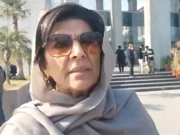 بانی پی ٹی آئی صرف رول اف لاء اور جمہوریت اور آئین کی بالادستی چاہتے ہیں، علیمہ خان